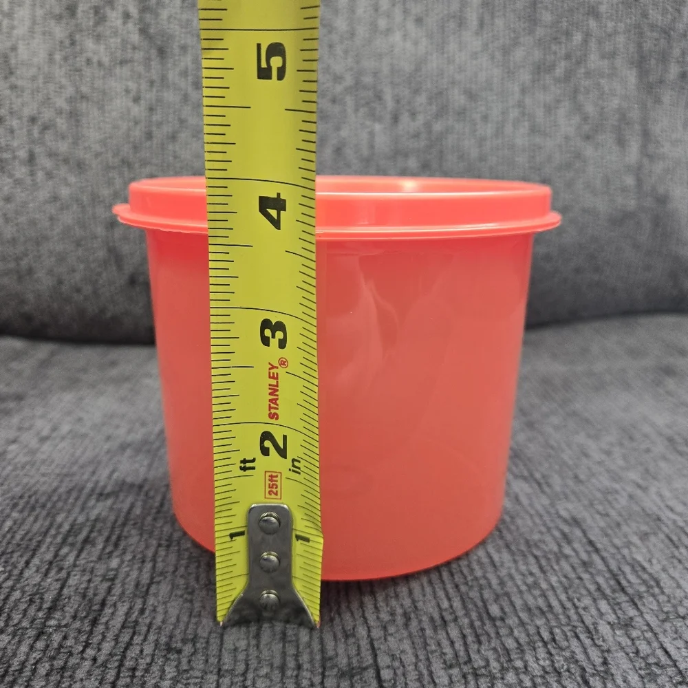 Tupperware Mini Canister - Picture 4 of 4